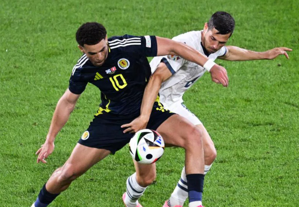 尊龙凯时-瑞士足球超级联赛悬念连连定胜负难看