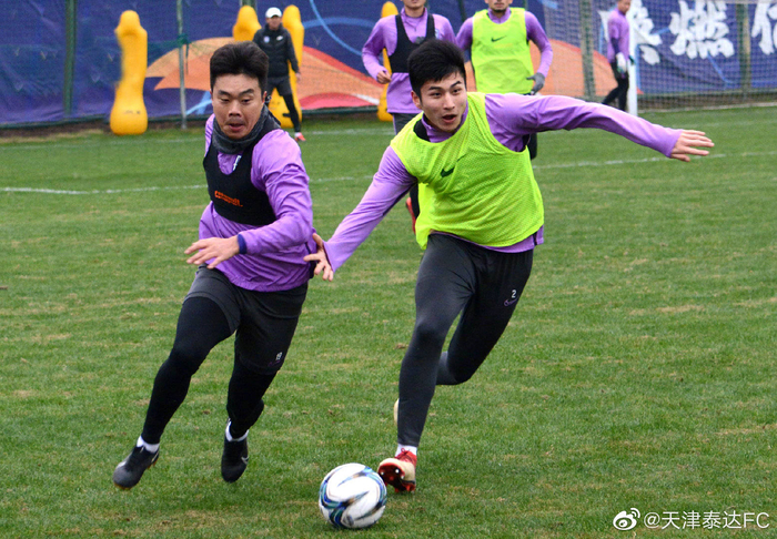 尊龙凯时-包含天津泰达对阵江苏苏宁，谁将脱颖而出？的词条