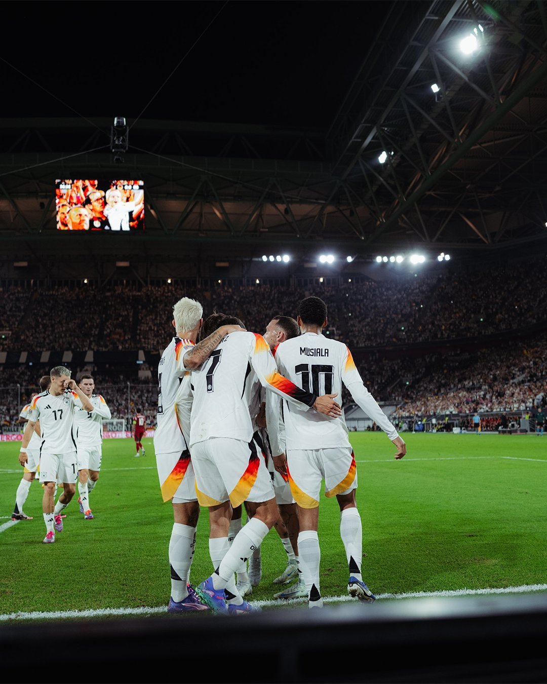 尊龙凯时-世预赛韩国球迷